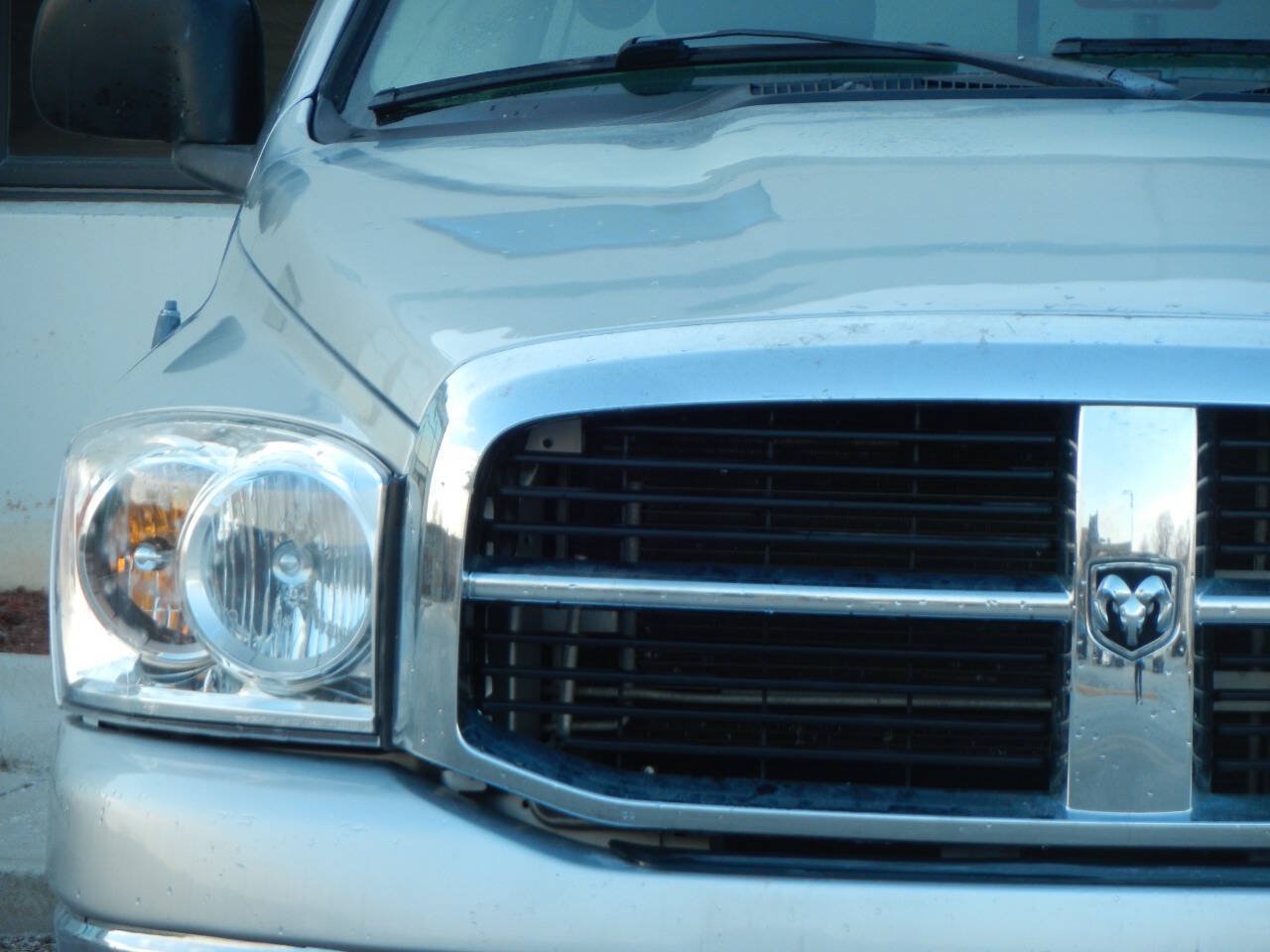 Used 2008 Dodge Ram 1500 Truck SLT w/ Trailer Tow Group RWD image 8