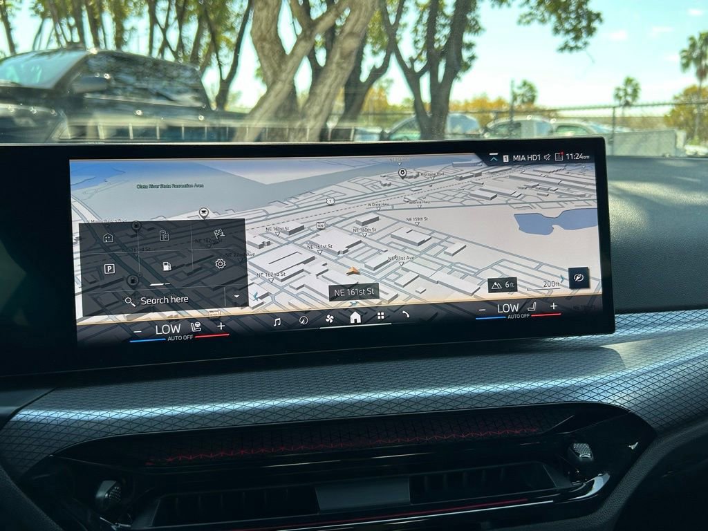 Used 2025 BMW 330i xDrive 330i xDrive image 24