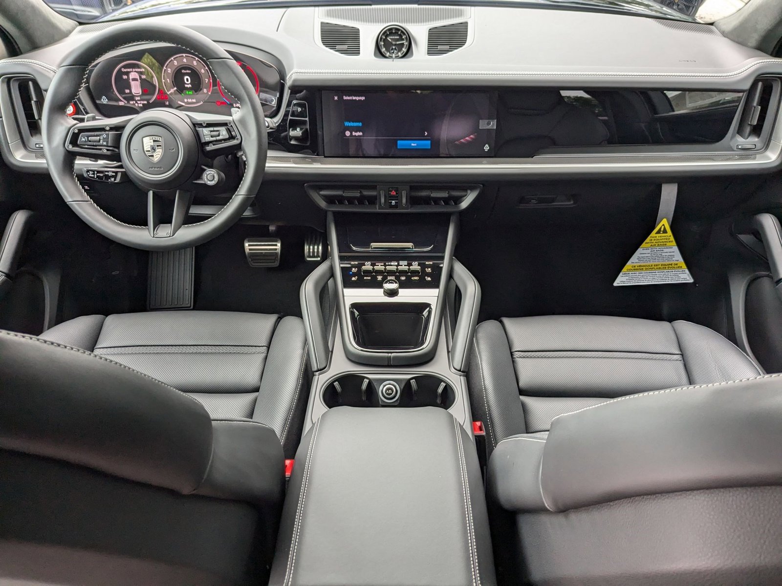 New 2025 Porsche Cayenne Turbo image 24