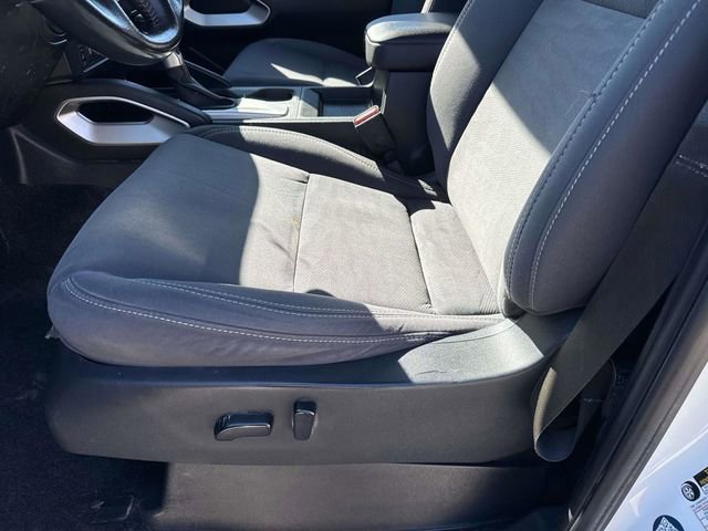 Used 2023 Nissan Frontier SV w/ SV Convenience Package image 22