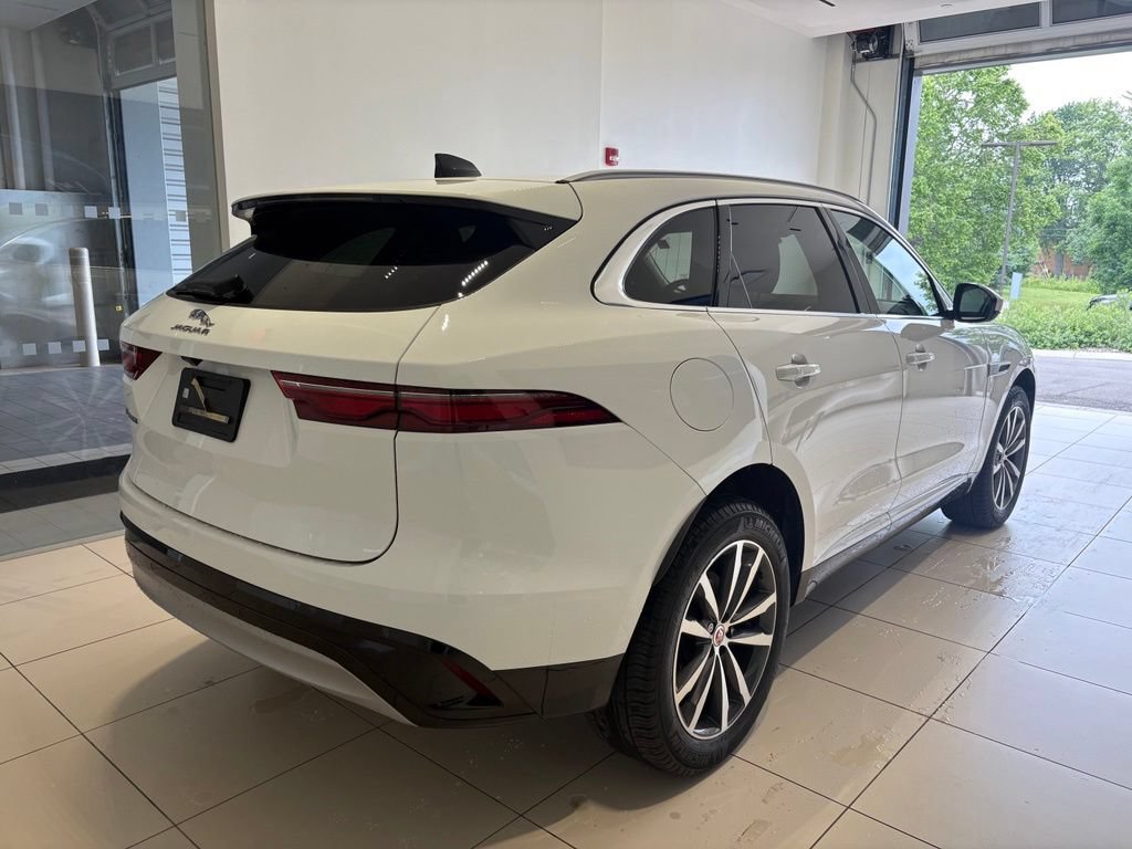 Used 2022 Jaguar F-PACE S AWD/4WD image 6