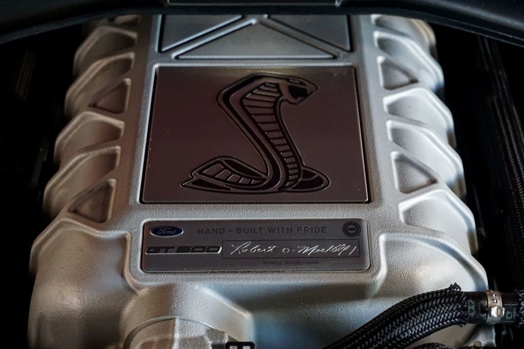 Used 2021 Ford Mustang Shelby GT500 w/ Carbon Fiber Track Pack RWD image 41