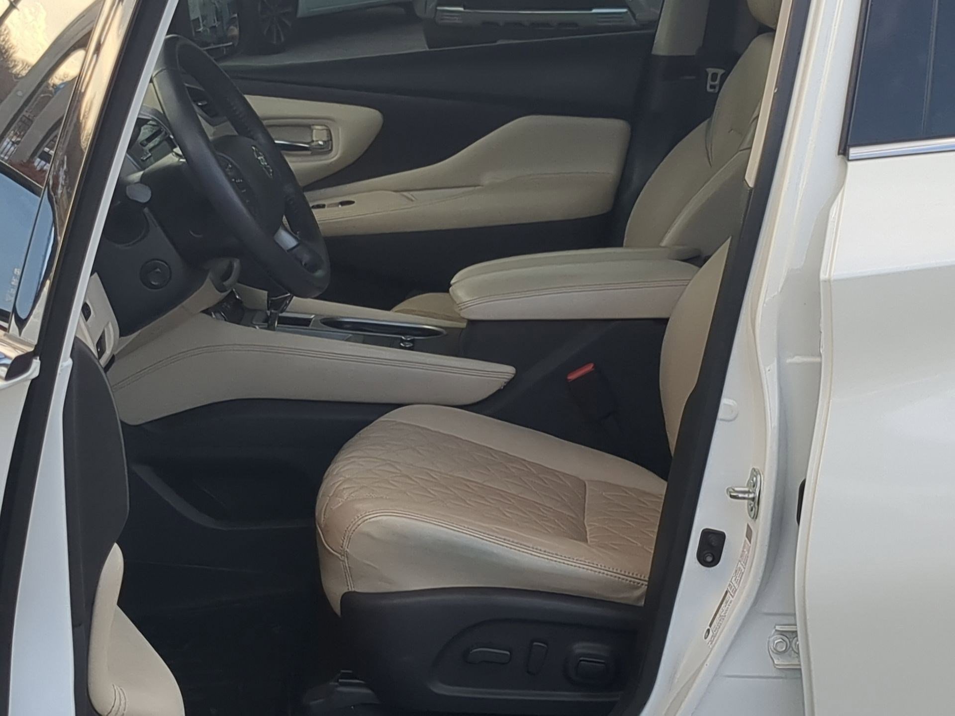 Used 2021 Nissan Murano Platinum w/ Cargo Package image 12