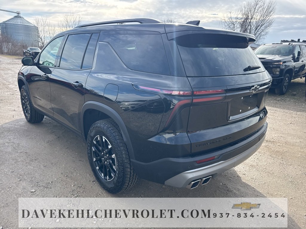 Used 2025 Chevrolet Traverse Z71 w/ Driver Confidence Package image 40