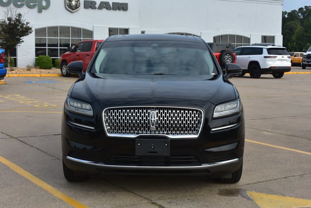 Used 2022 Lincoln Nautilus Reserve FWD image 2