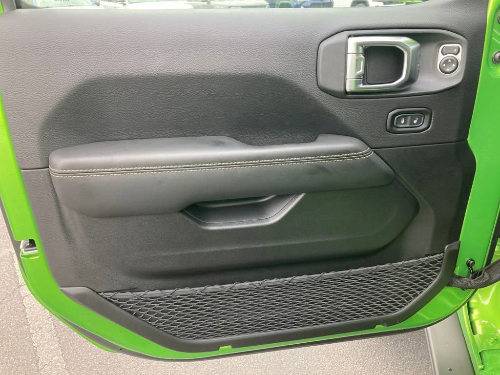 New 2025 Jeep Wrangler Rubicon 392 image 11