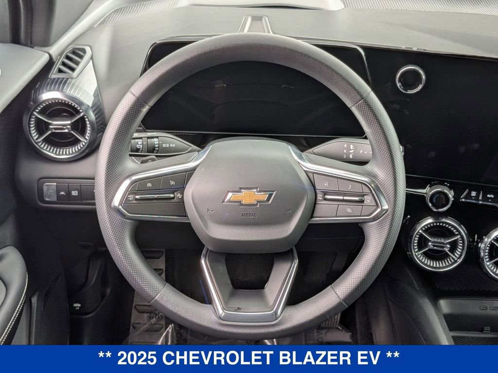New 2025 Chevrolet Blazer EV LT image 16