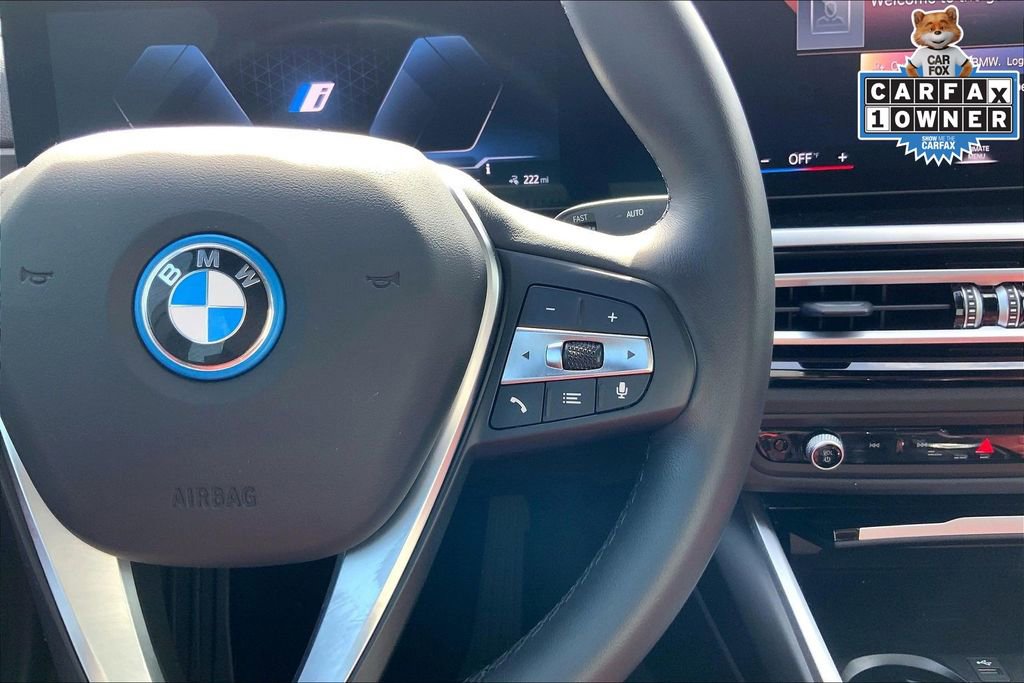 Used 2023 BMW i4 eDrive40 image 19