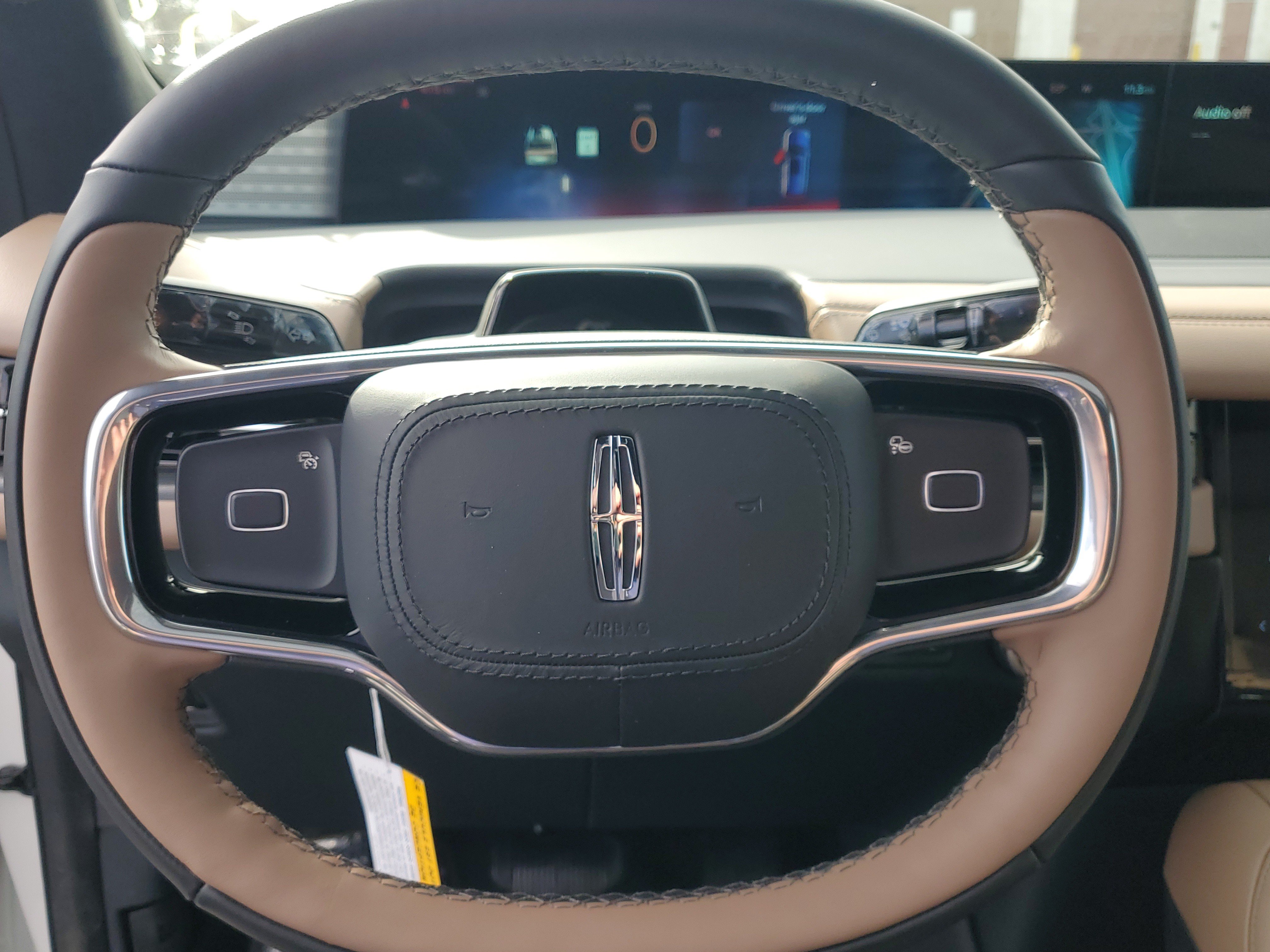 New 2026 Lincoln Navigator Black Label AWD/4WD image 14