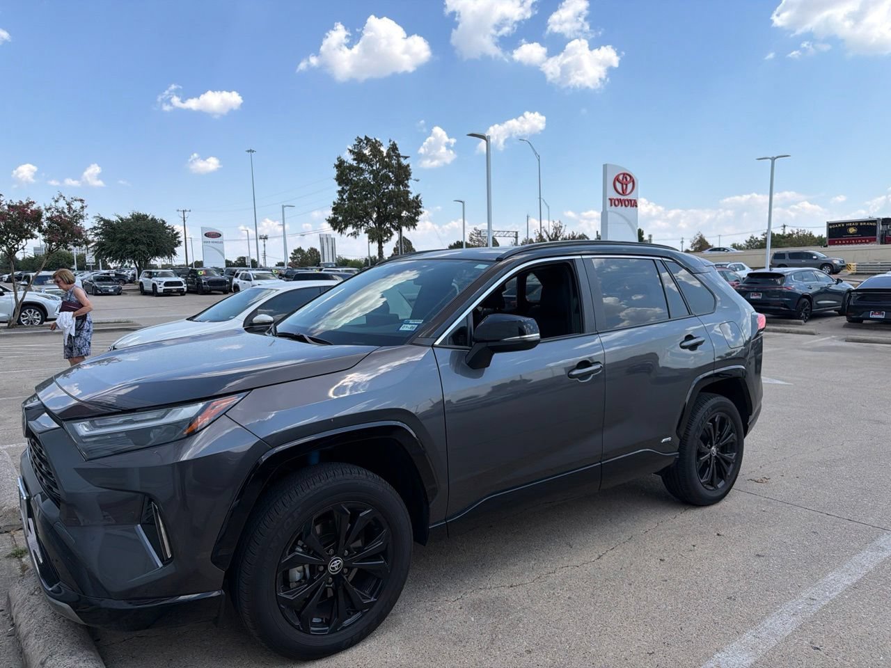 Used 2025 Toyota RAV4 XSE