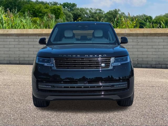 New 2026 Land Rover Range Rover Long Wheelbase SE AWD/4WD image 2