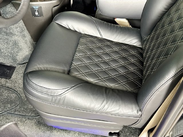 New 2026 Chevrolet Express 2500 Extended w/ Driver Convenience Package RWD image 21