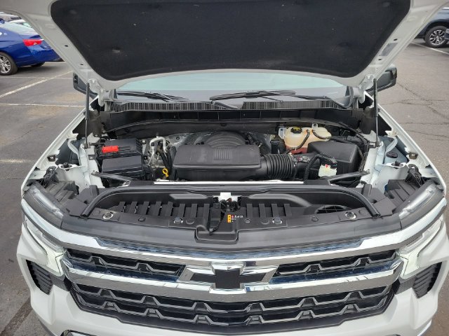Certified 2024 Chevrolet Silverado 1500 LT w/ Z71 Off-Road Package AWD/4WD image 34