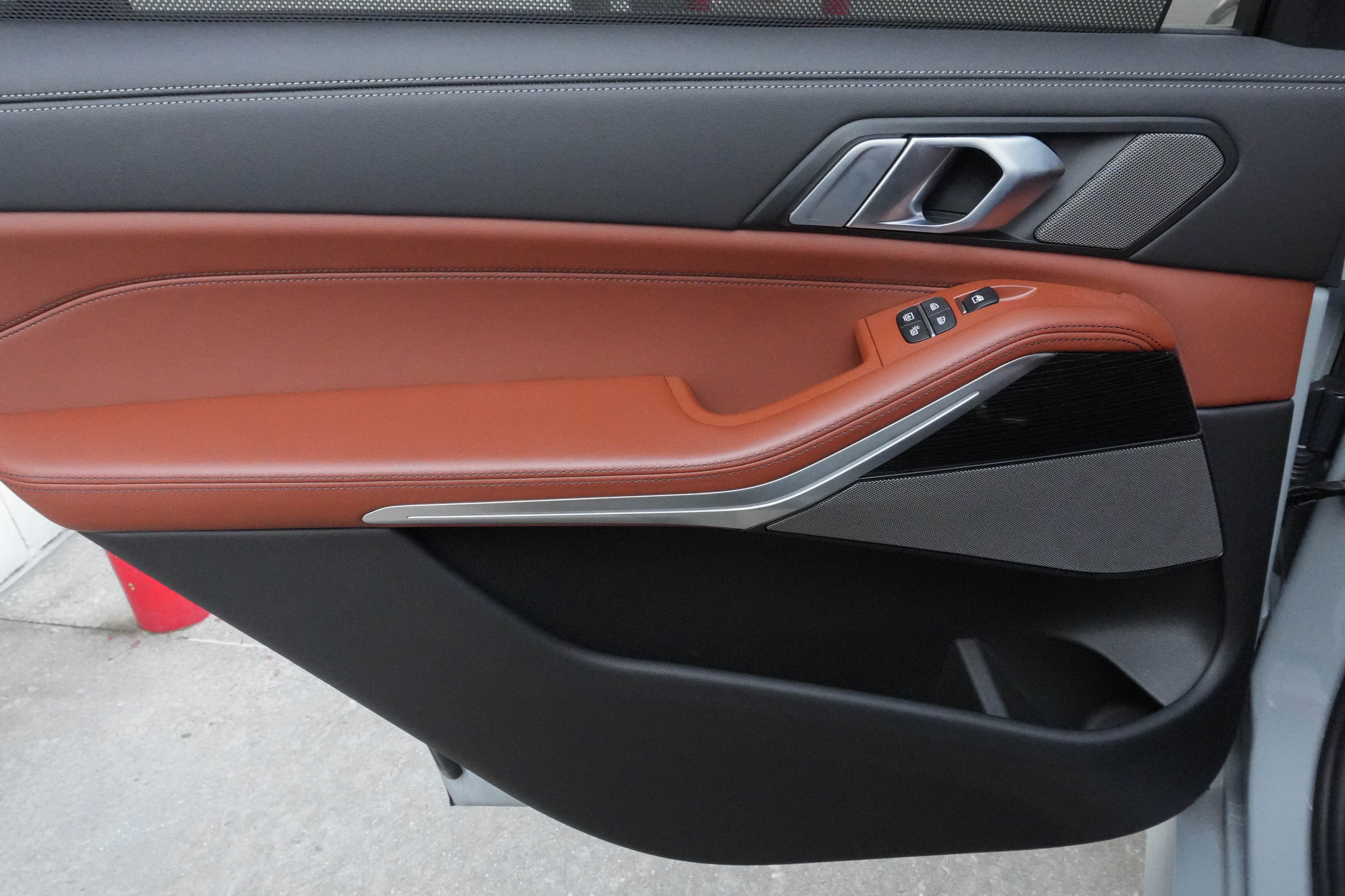 Certified 2026 BMW X7 M60i AWD/4WD image 32