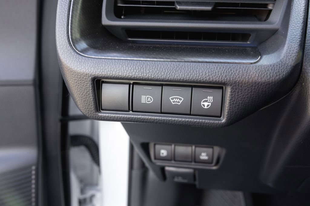 Used 2026 Toyota Prius Plug-In Hybrid image 14