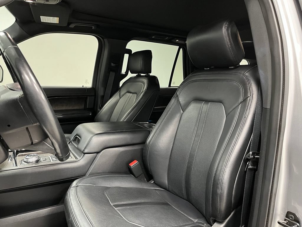 Used 2020 Ford Expedition Limited w/ Special Edition Package AWD/4WD image 22