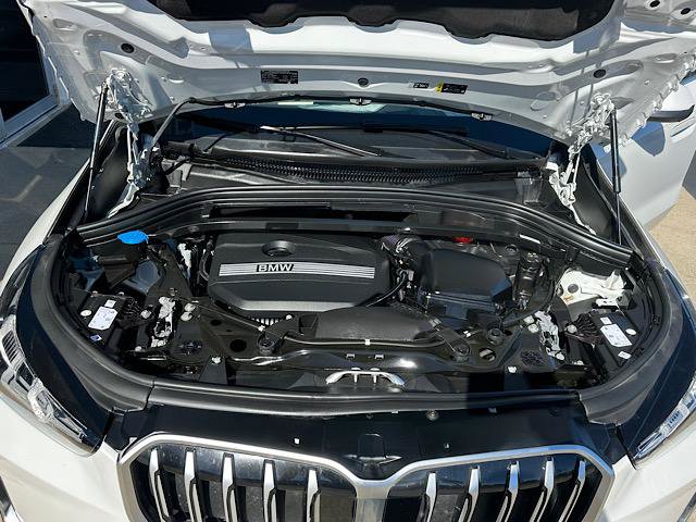 Used 2026 BMW X1 xDrive28i w/ Technology Package AWD/4WD image 13