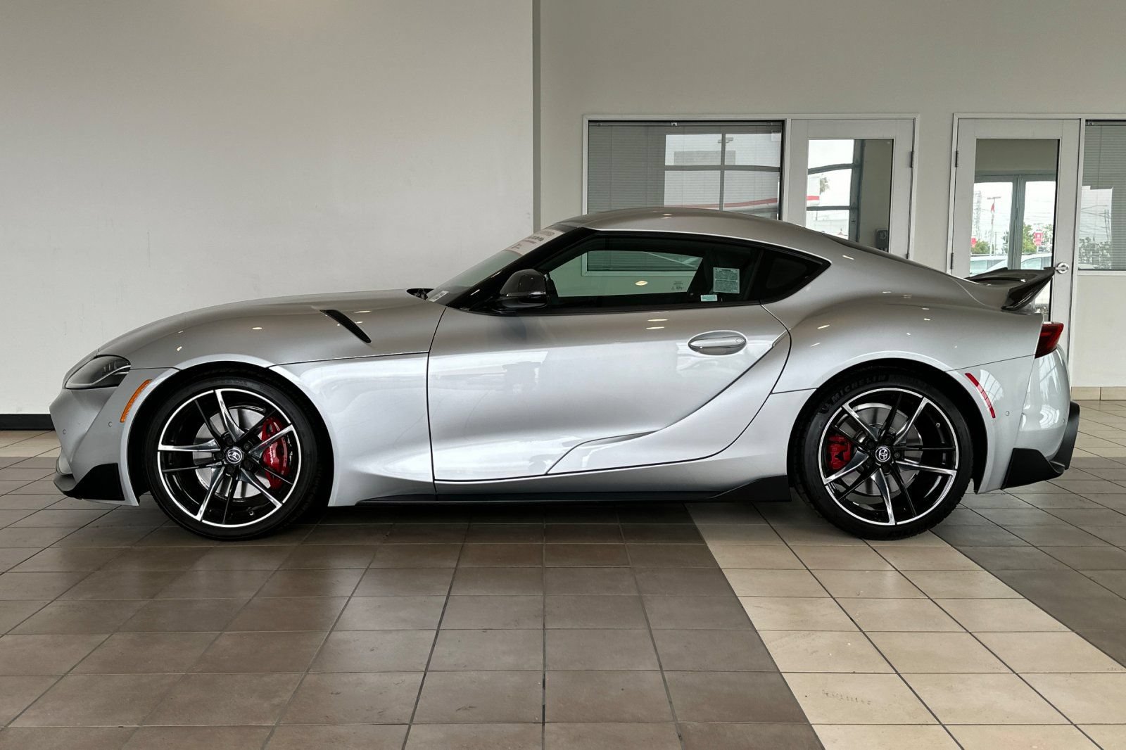Certified 2022 Toyota Supra Premium w/ Driver Assist Package RWD image 7