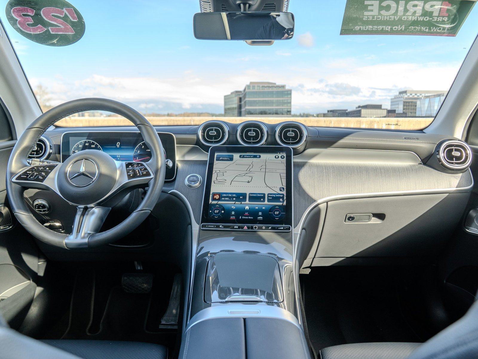 Used 2023 Mercedes-Benz GLC 300 4MATIC image 22