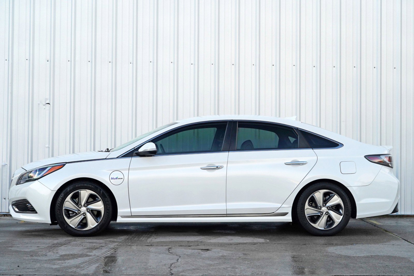 Used 2016 Hyundai Sonata Limited image 8