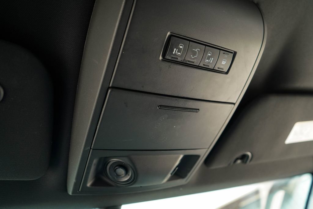 Used 2019 Dodge Grand Caravan GT FWD image 12