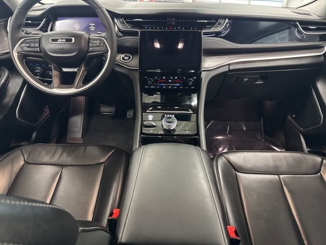 Used 2023 Jeep Grand Cherokee 4WD 4xe w/ Luxury Tech Group II image 31