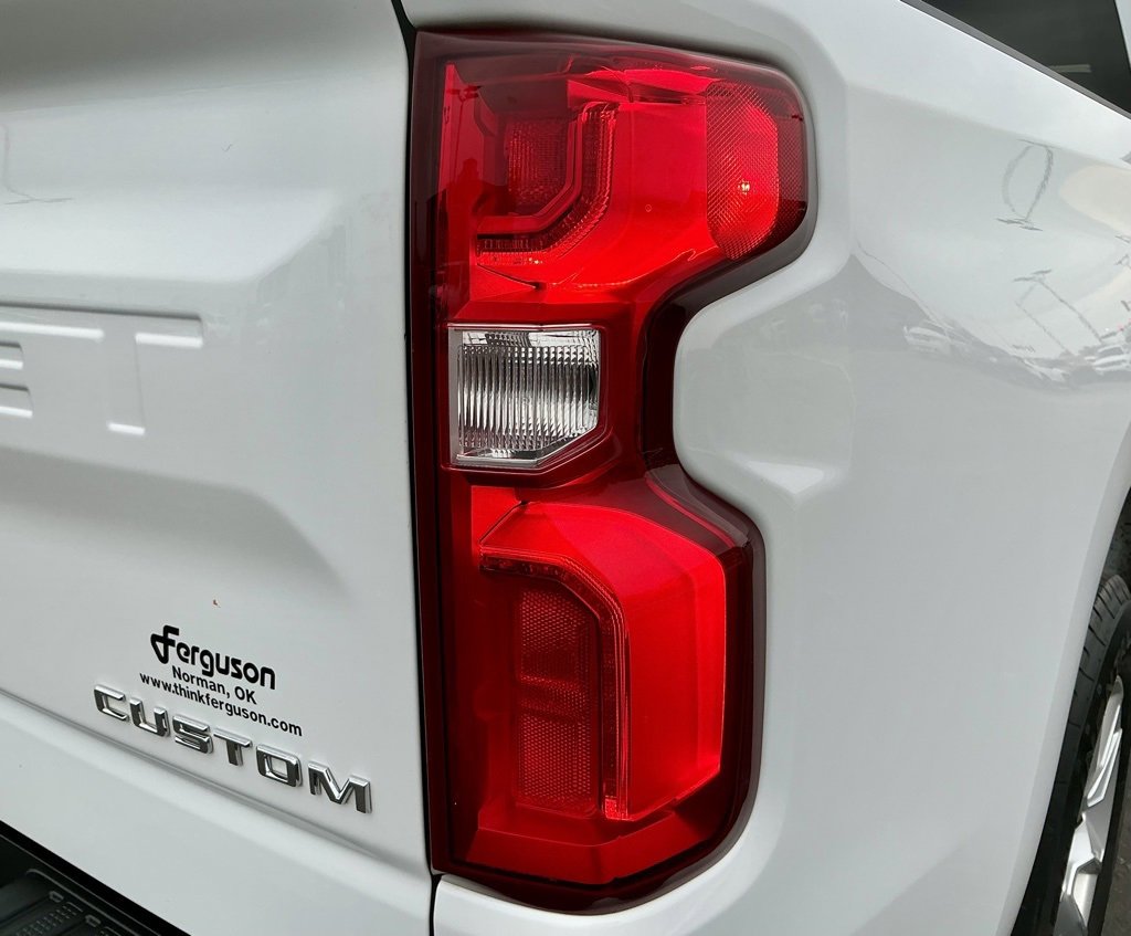 Used 2021 Chevrolet Silverado 1500 Custom w/ Safety Confidence Package image 16