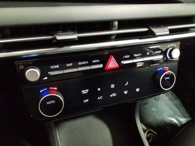 Used 2026 Hyundai Tucson Blue SE w/ Tow & Go Package AWD/4WD image 8