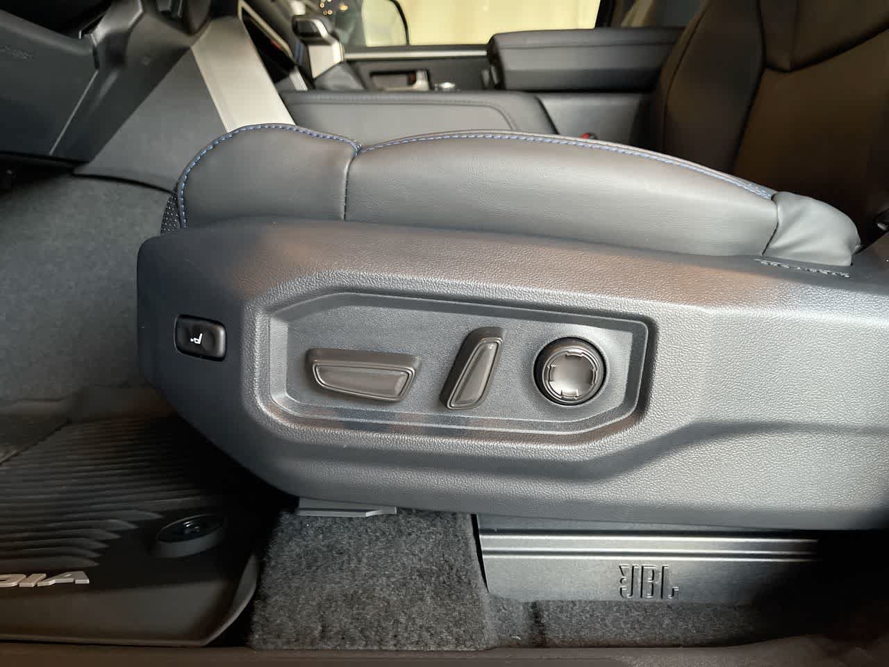 New 2026 Toyota Sequoia Platinum AWD/4WD image 12