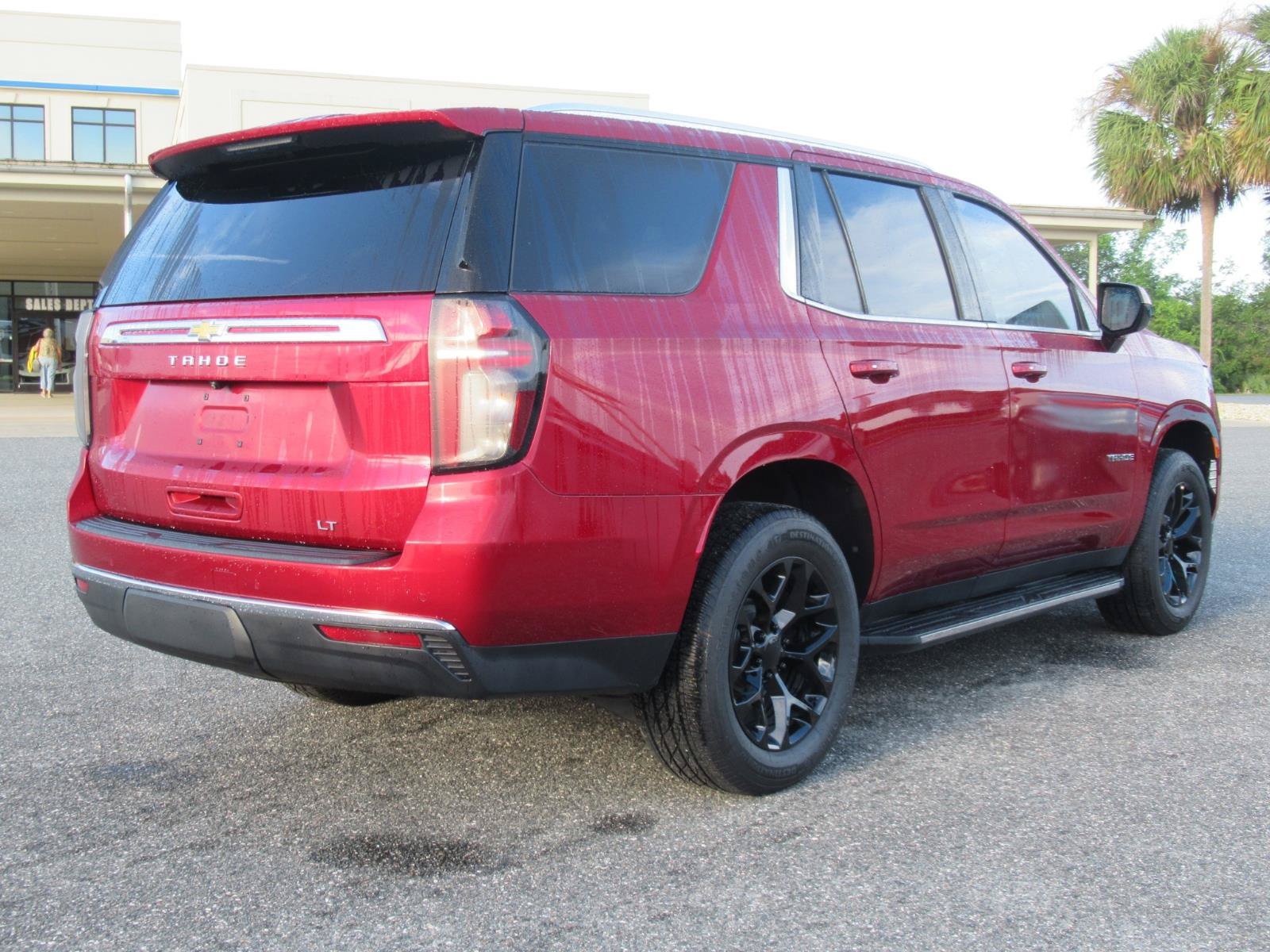 Used 2023 Chevrolet Tahoe LT RWD image 7