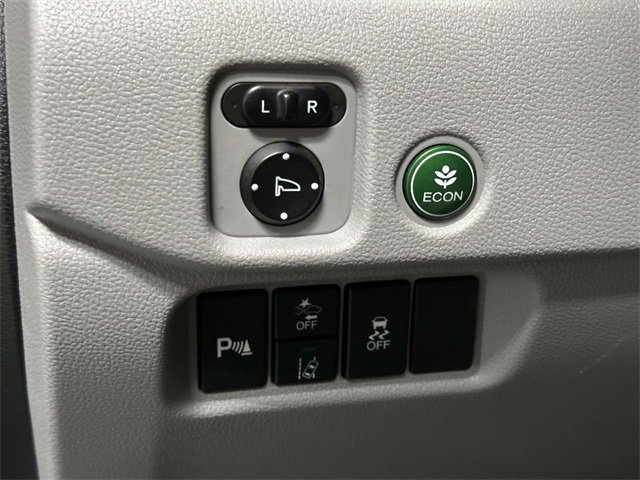 Certified 2022 Honda Pilot Touring image 17