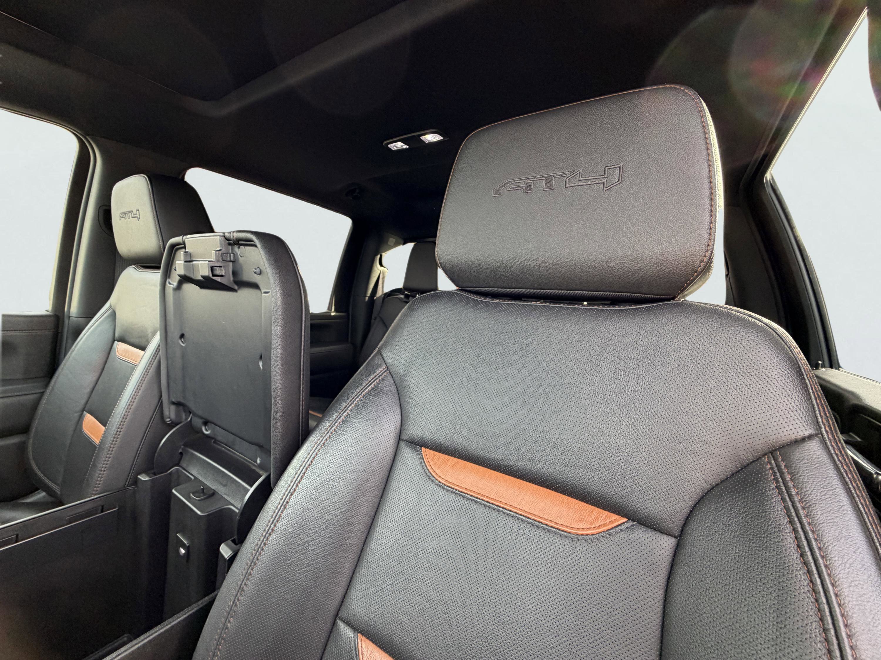 Used 2021 GMC Sierra 2500 AT4 w/ AT4 Premium Plus Package image 38