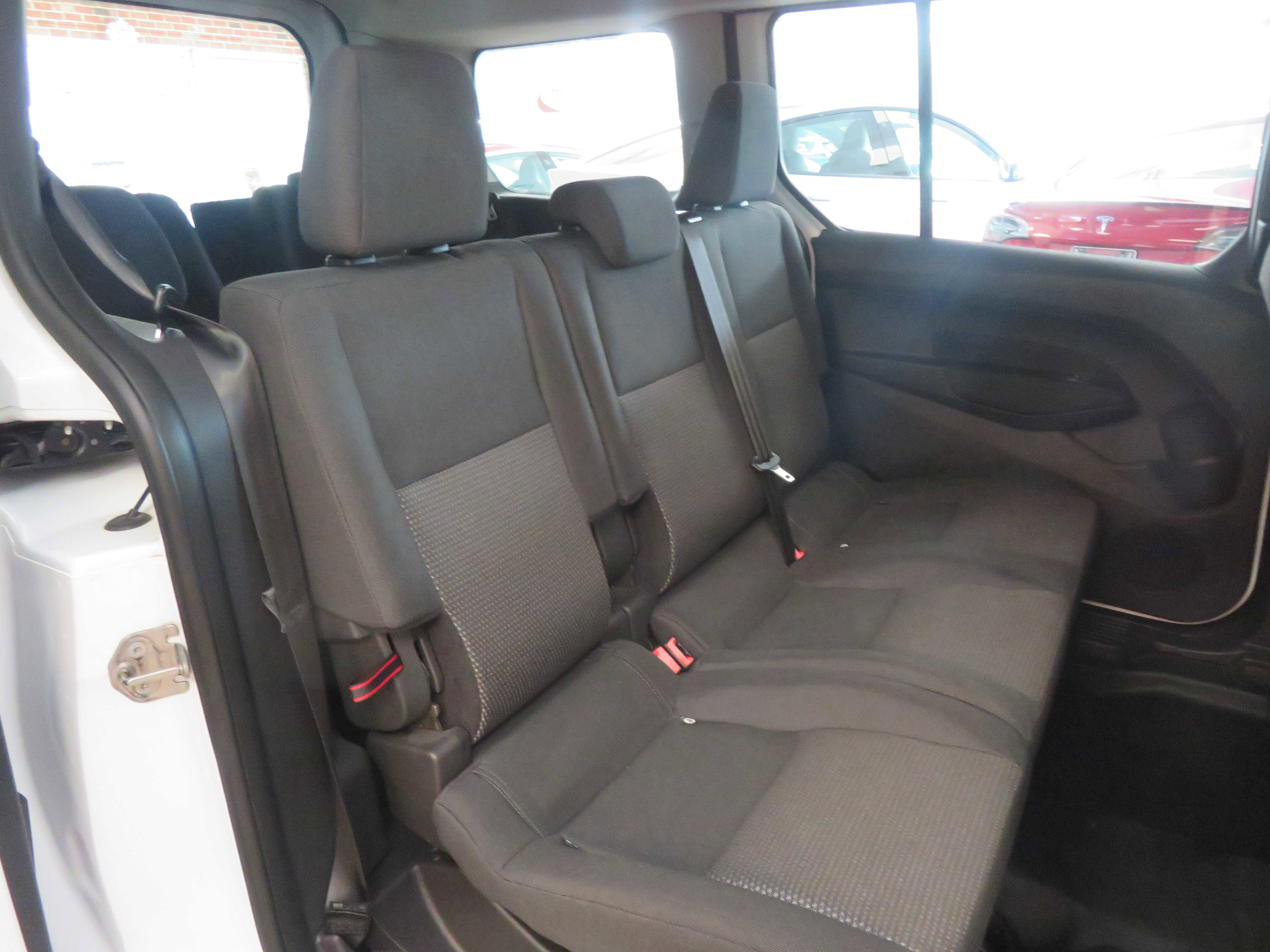 Used 2016 Ford Transit Connect XL image 20