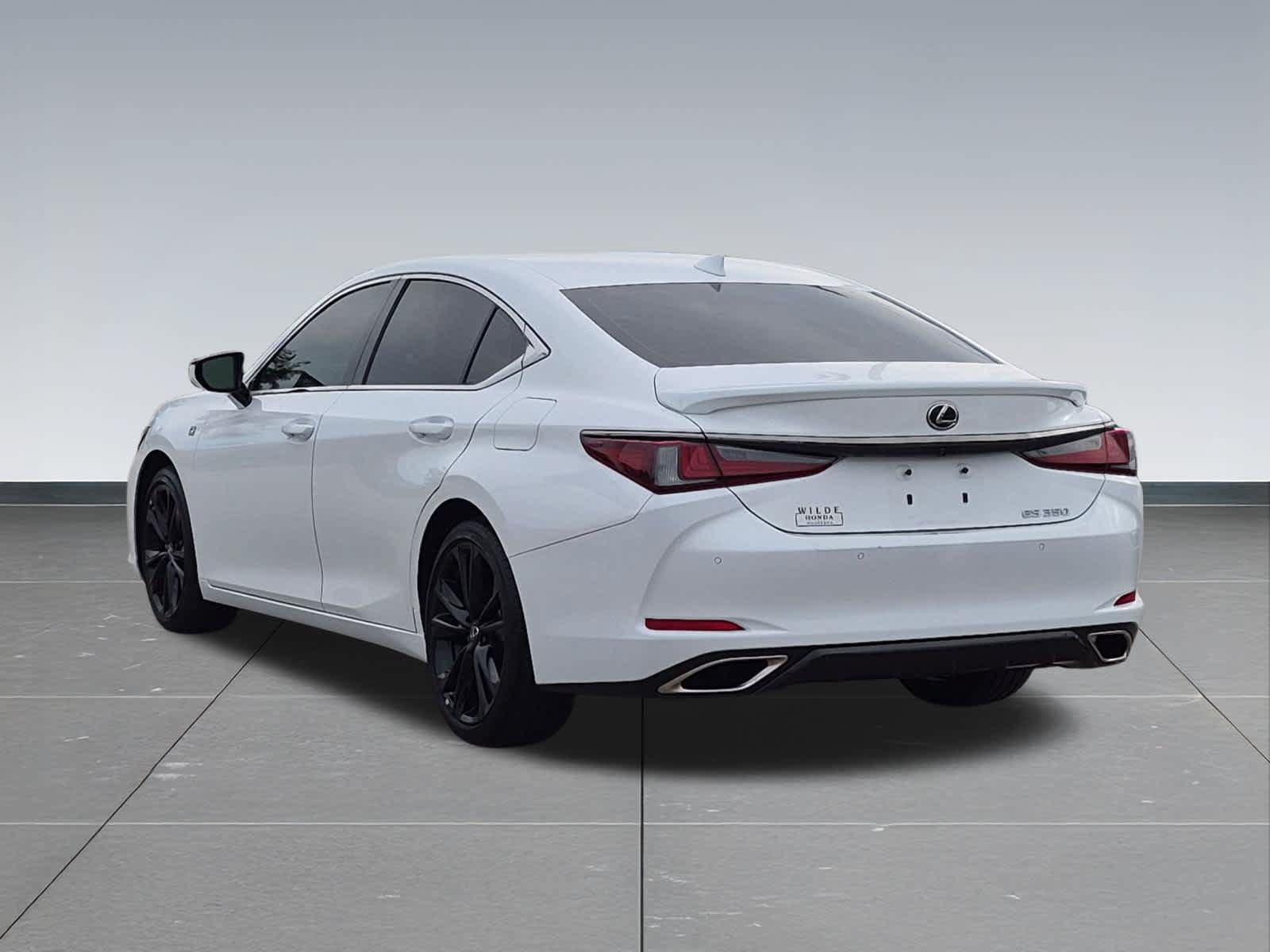Used 2023 Lexus ES 350 F Sport w/ Accessory Package (Z2) FWD image 4