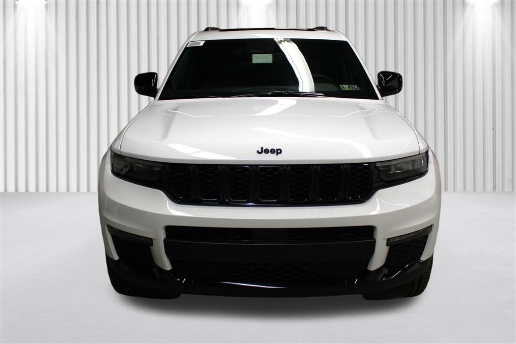 New 2025 Jeep Grand Cherokee L Limited w/ Black Appearance Package image 46