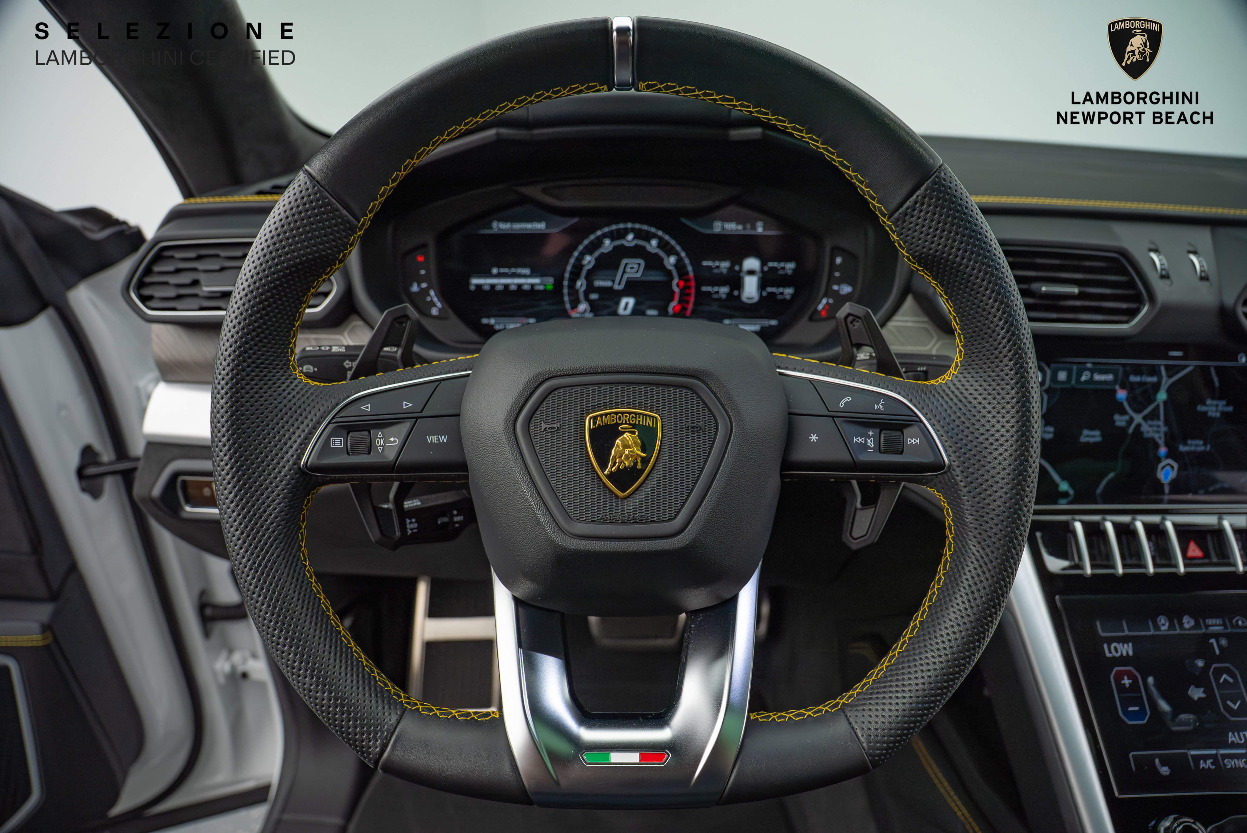 Used 2022 Lamborghini Urus image 27