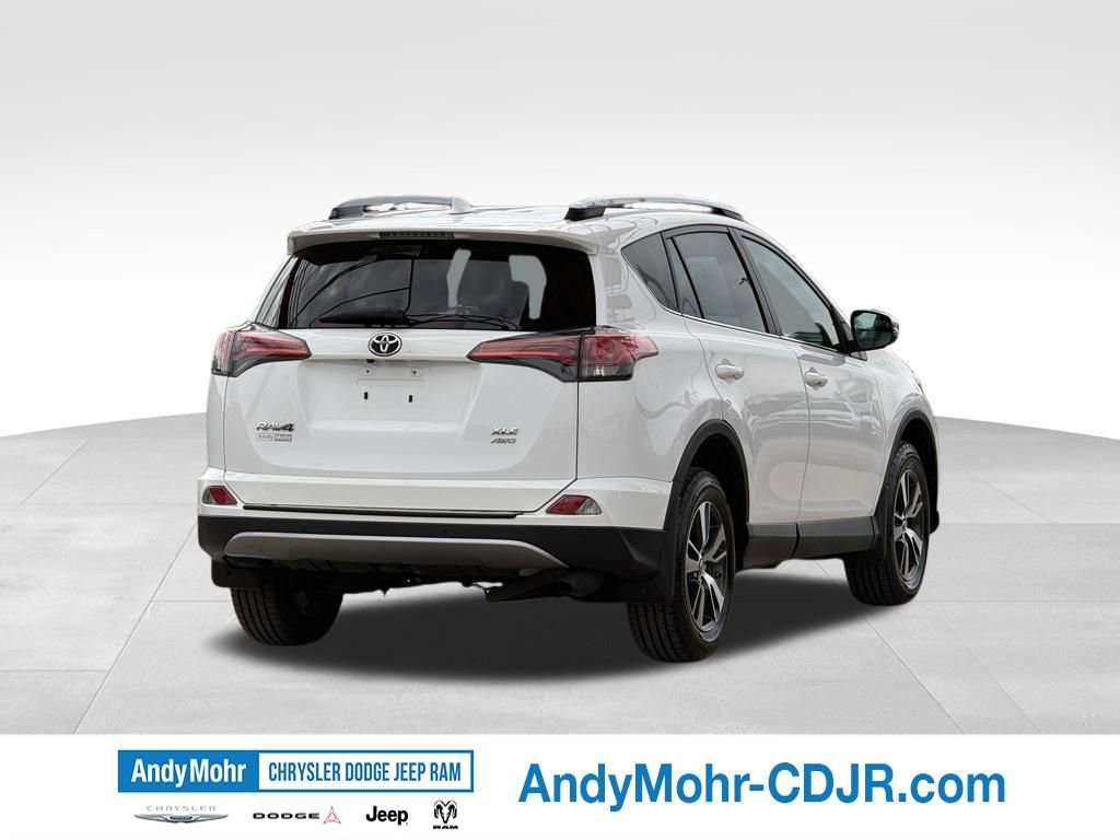 Used 2017 Toyota RAV4 XLE image 7