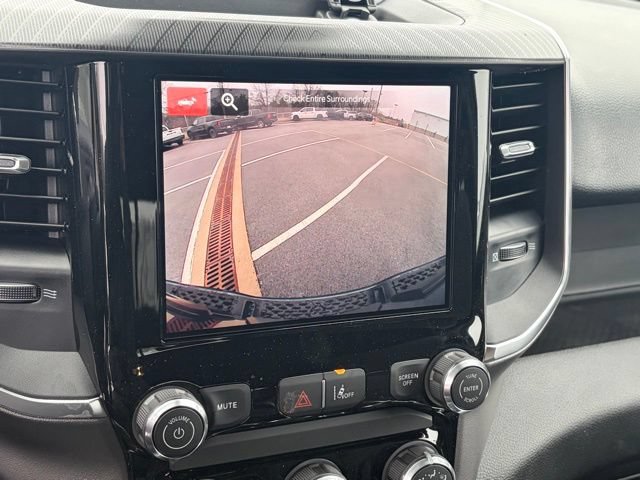 New 2026 RAM 1500 Express AWD/4WD image 3