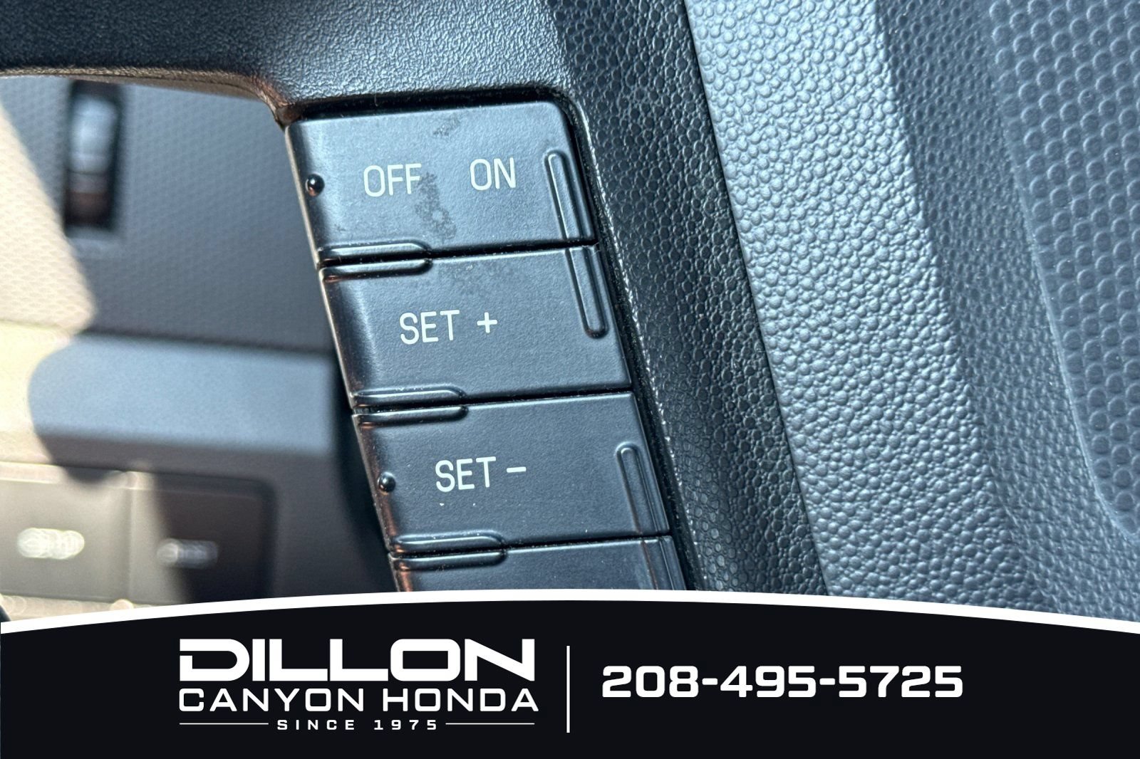 Used 2011 Ford Escape Limited w/ 301A Rapid Spec Order Code AWD/4WD image 24