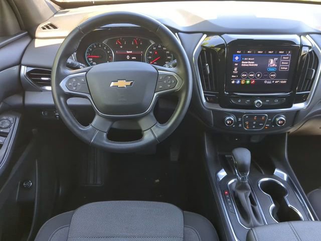 Used 2023 Chevrolet Traverse LT AWD/4WD image 15