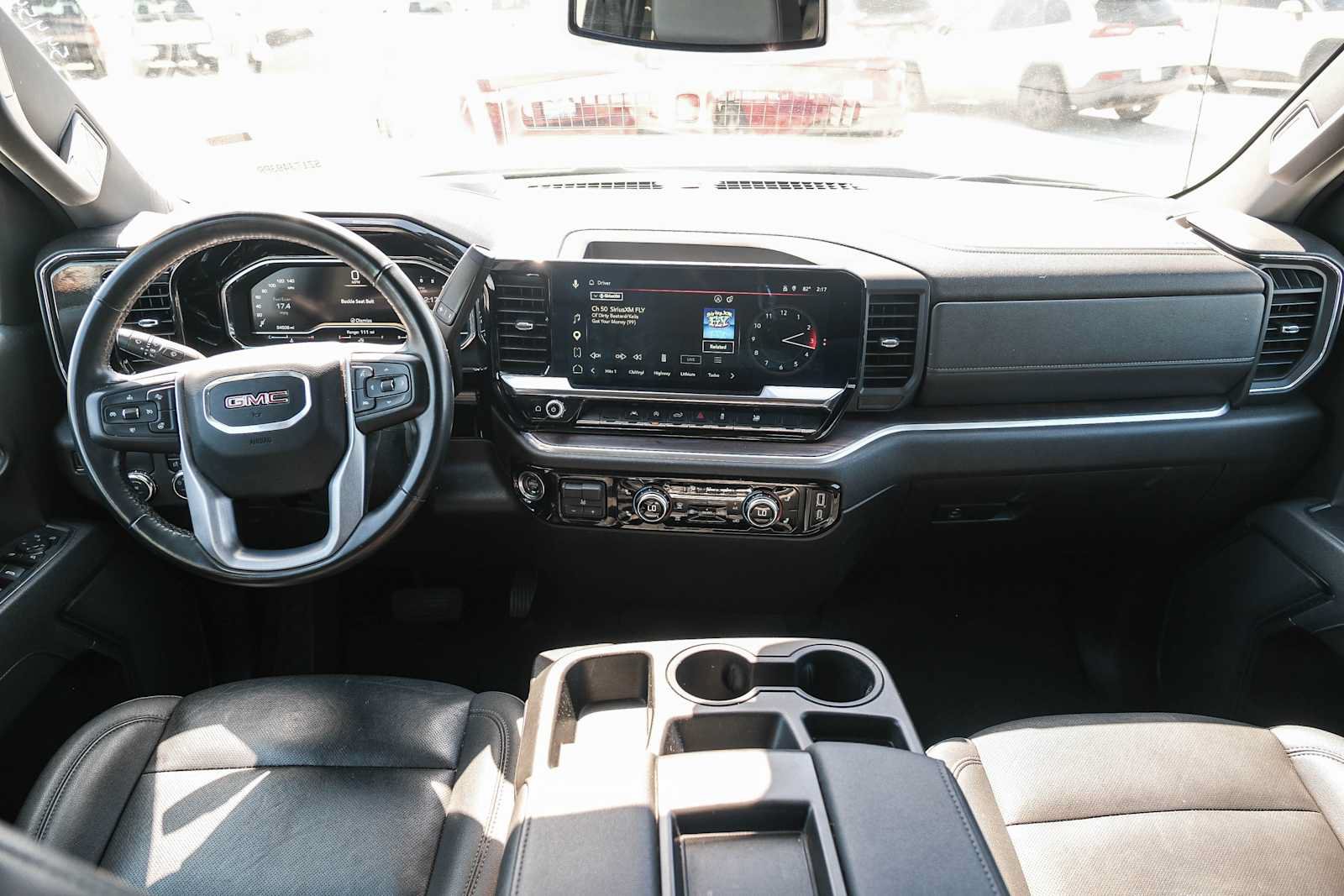 Used 2025 GMC Sierra 1500 SLT RWD image 13