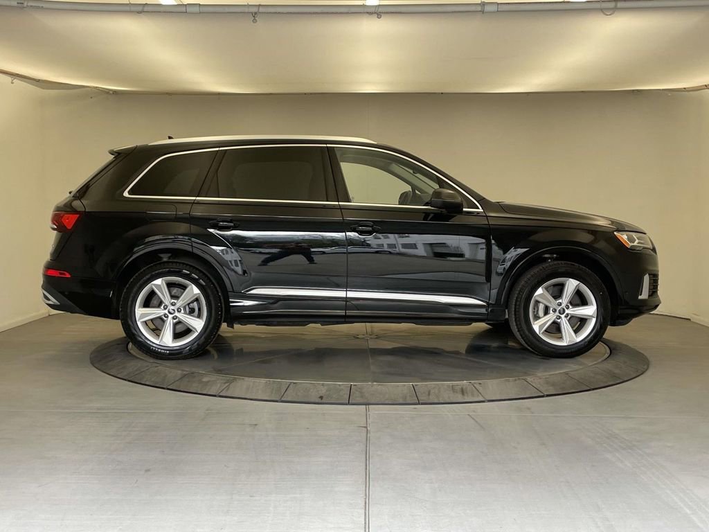 Used 2023 Audi Q7 2.0T Premium w/ Convenience Package image 8