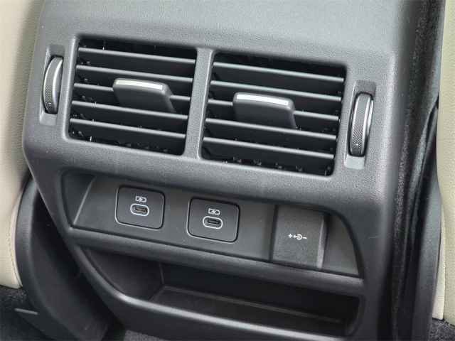 New 2025 Land Rover Discovery Sport S image 20