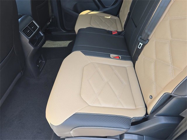 New 2026 Volkswagen Atlas Cross Sport SE image 15