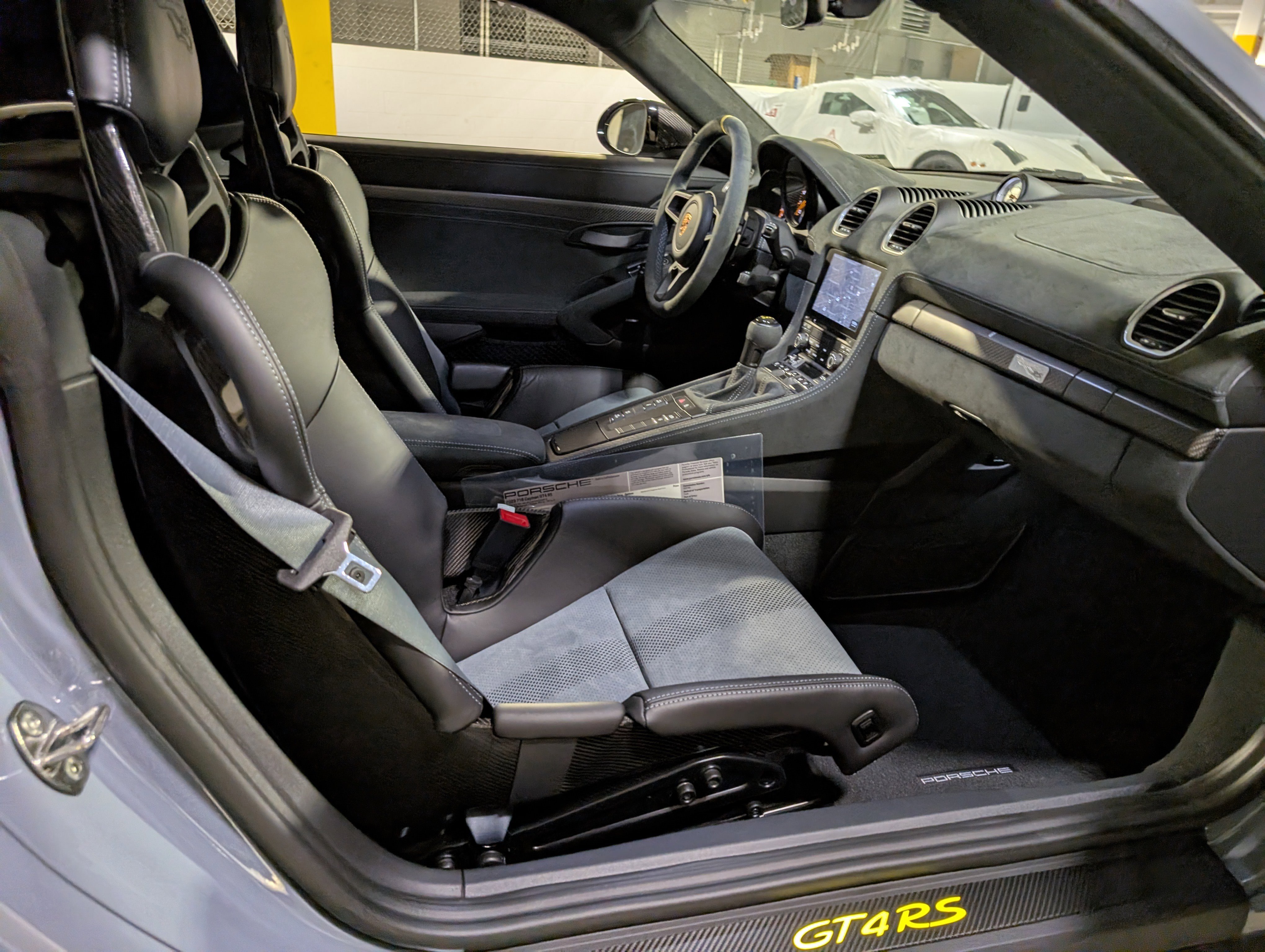 Used 2023 Porsche 718 Cayman GT4 RS image 21