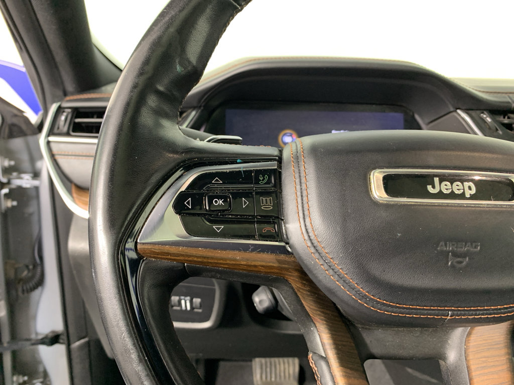 Used 2021 Jeep Grand Cherokee L Summit w/ Advanced Protech Group IV image 18