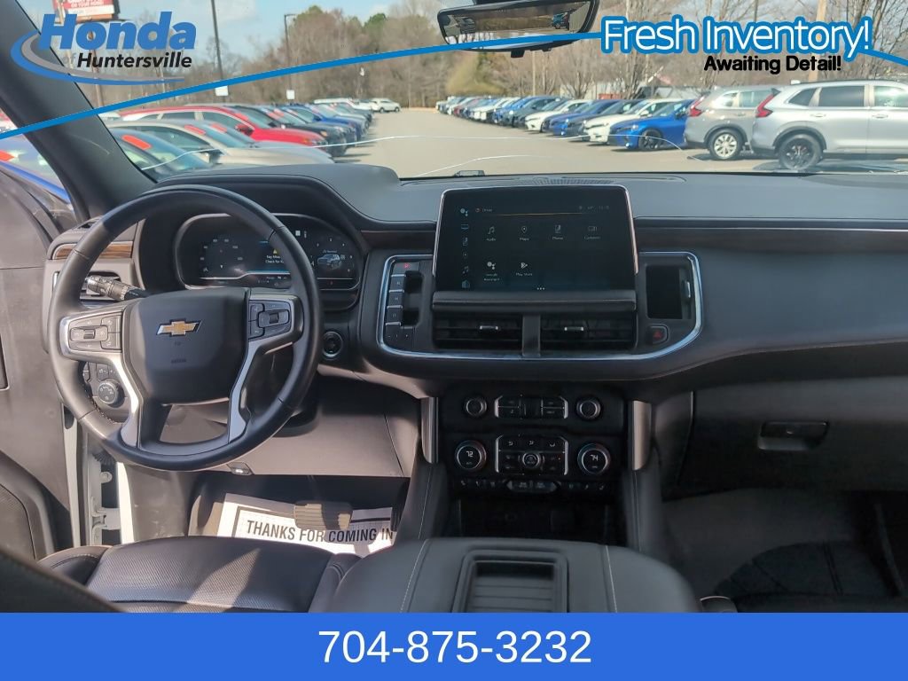 Used 2023 Chevrolet Tahoe Premier w/ Premium Package AWD/4WD image 16