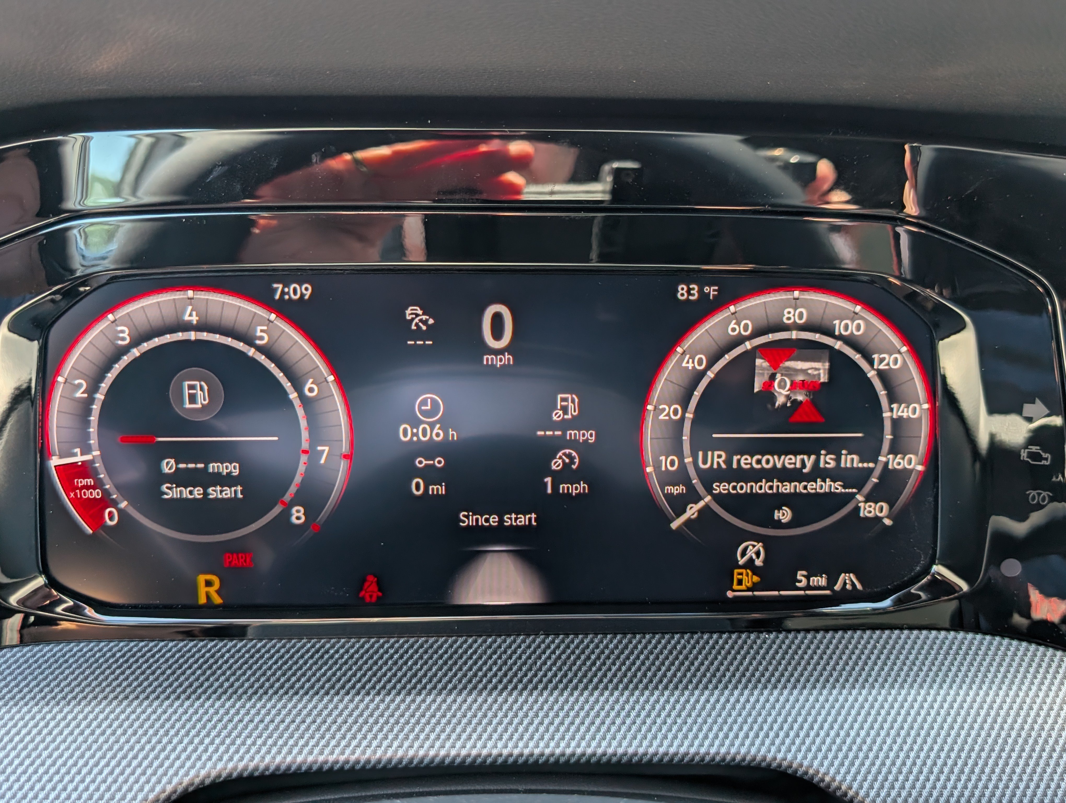 New 2026 Volkswagen GTI SE FWD image 27