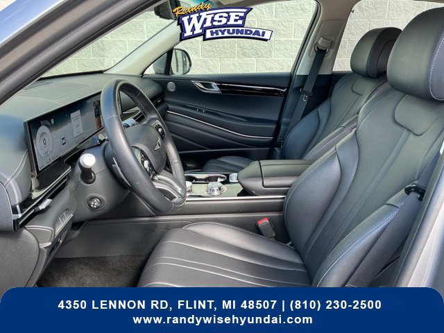 Used 2025 Genesis GV80 2.5T Standard AWD/4WD image 15
