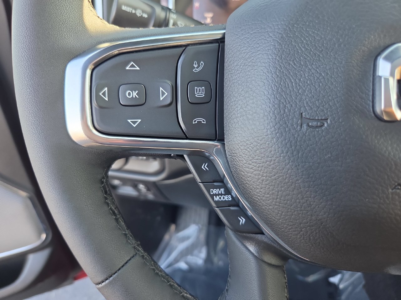 New 2026 RAM 1500 Laramie w/ Night Edition AWD/4WD image 17
